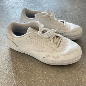 Reebok Club MEMT Classic White Women’s Sneakers Size 8